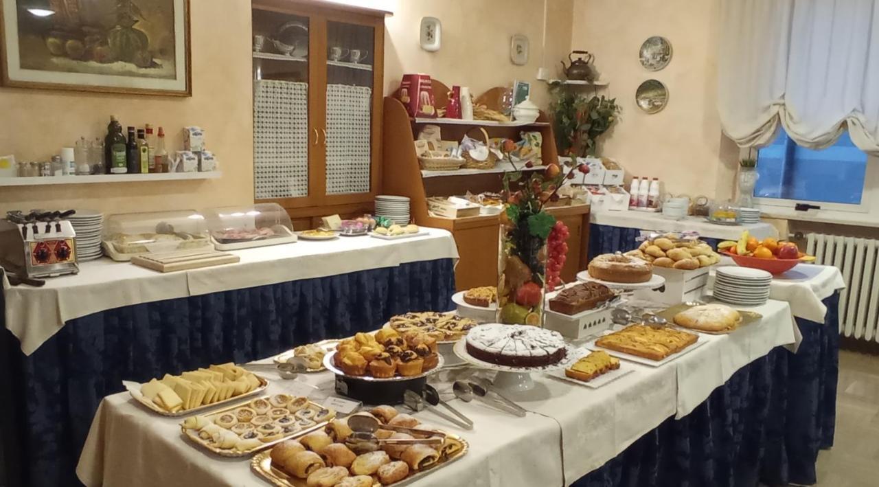 Hotel Verudella 里米尼 外观 照片